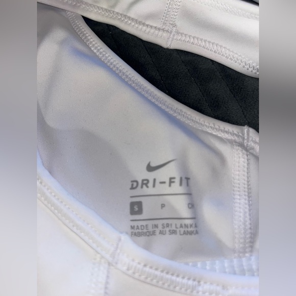 Nike sports bra white - Picture 4 of 4